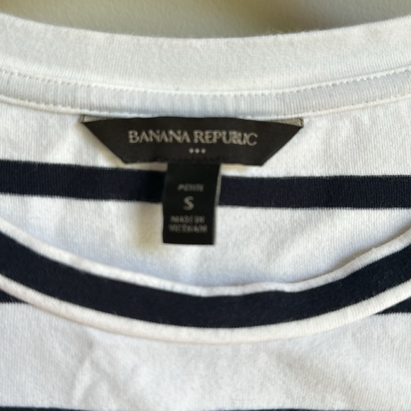 Banana Republic size SP white navy stripe with pocket dress - Picture 4 of 9